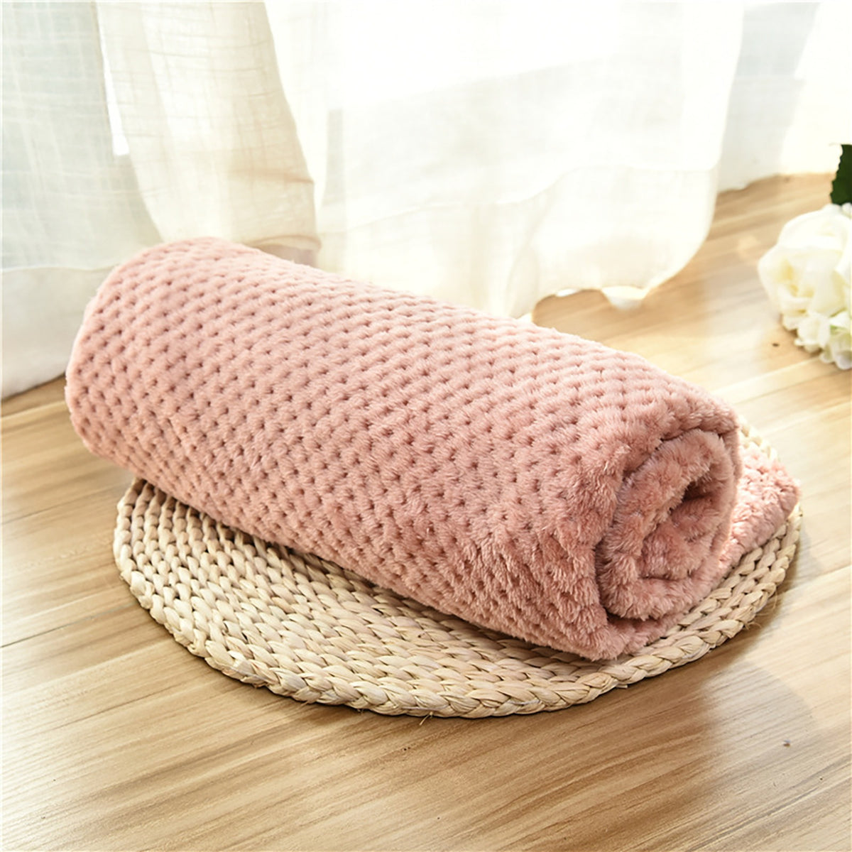 Custom Pet Blanket - Embroidered Personalized Dog & Cat Blanket with Pet Name (80x100cm)